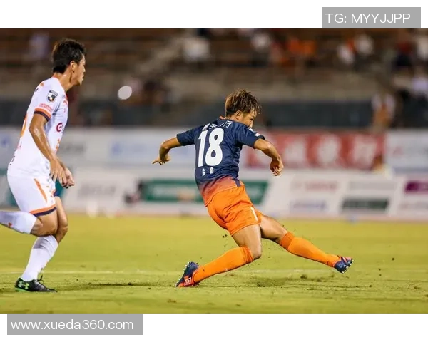 足球鞋与我心中的足球明星那些难忘的瞬间与激情时刻